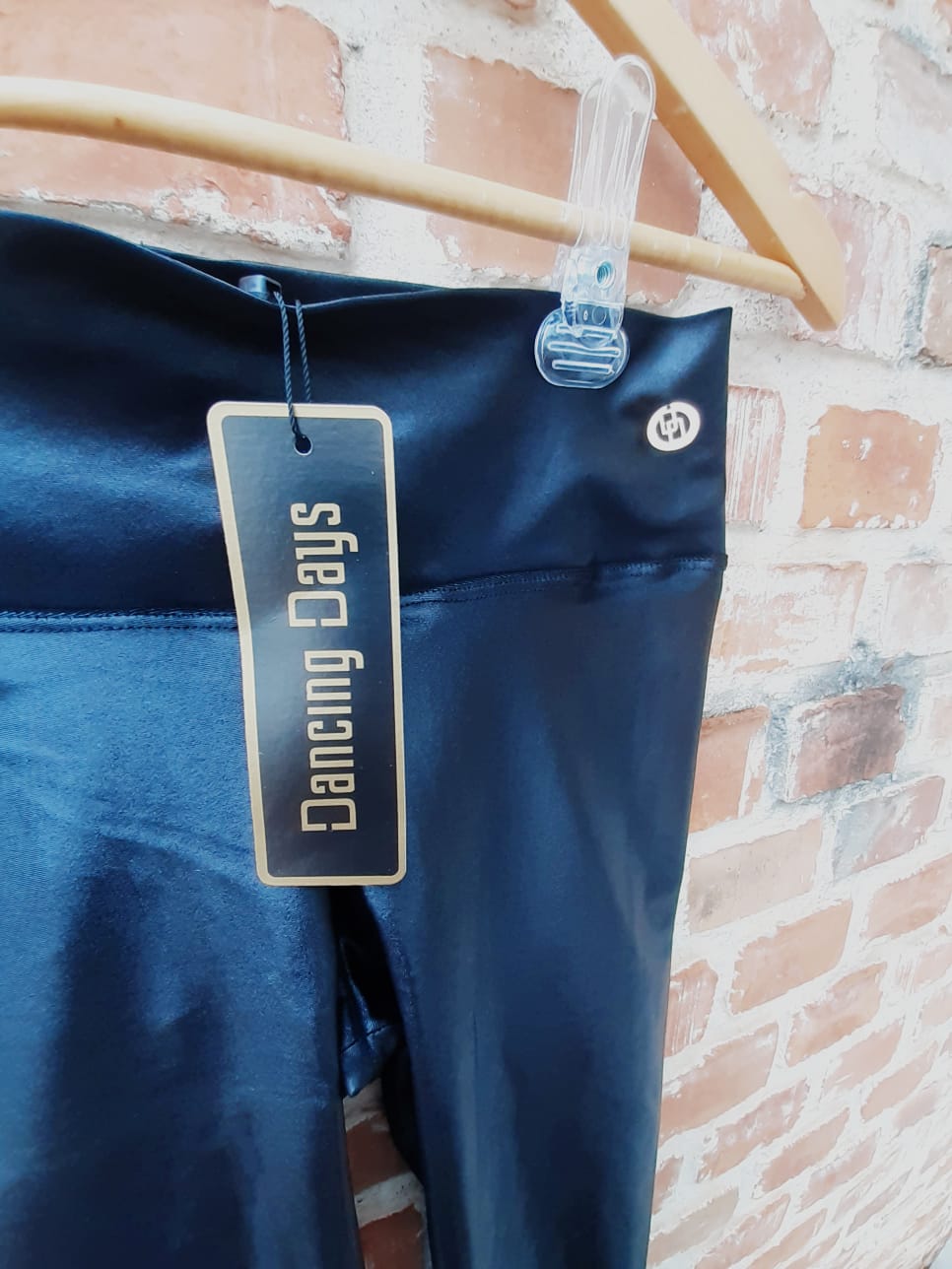 Legging tiro alto negra