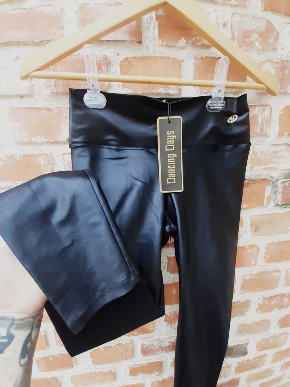 Legging tiro alto negra