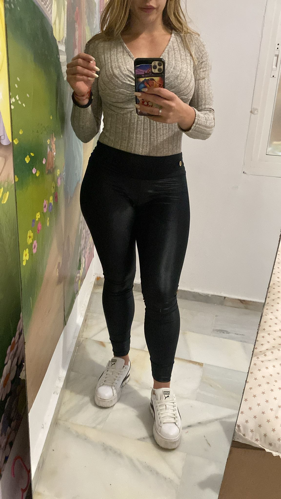 Legging tiro alto negra